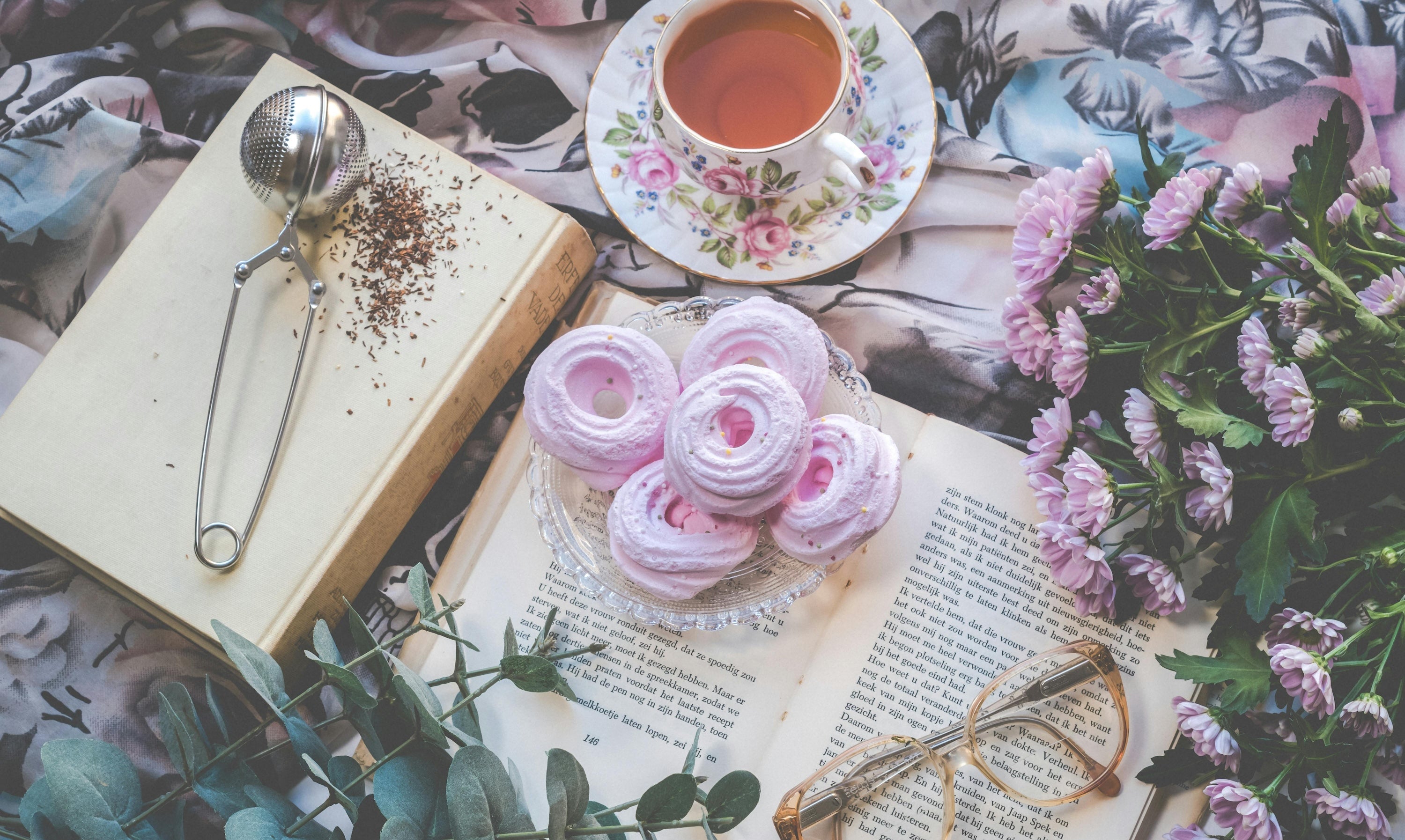 Mother’s Day Tea Gift Guide: Wild Orchard Favorites She’ll Love